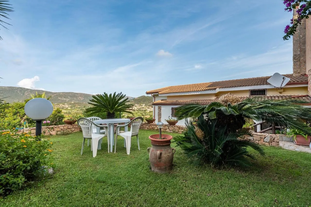 Appartamento Chia Grande Сasa de vacaciones